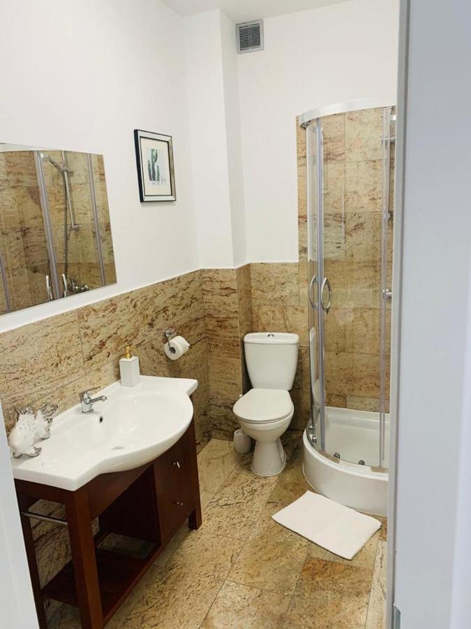 Apartament Walczaka 15 Miejsce Parkingowe 고르주프비엘코폴스키 외부 사진