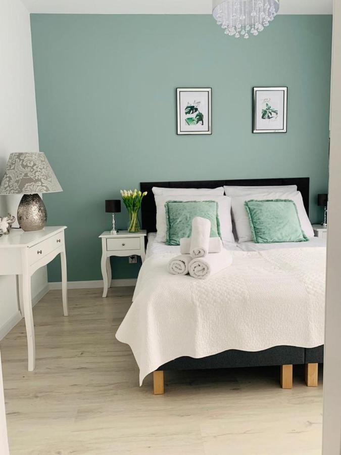 Apartament Walczaka 15 Miejsce Parkingowe 고르주프비엘코폴스키 외부 사진