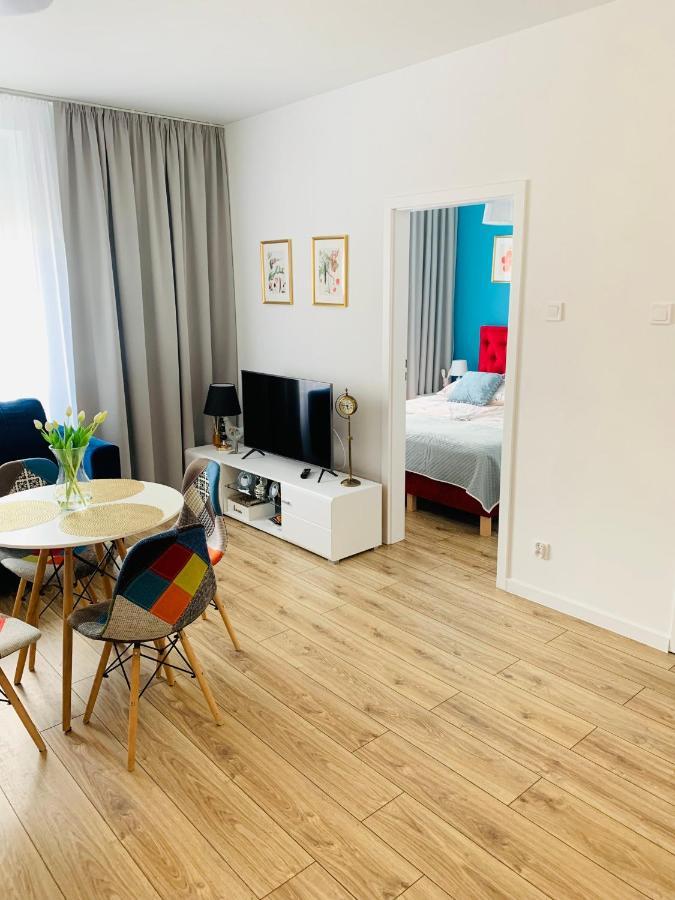 Apartament Walczaka 15 Miejsce Parkingowe 고르주프비엘코폴스키 외부 사진